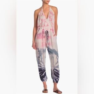 BOHO ME. Halter Cover-Up